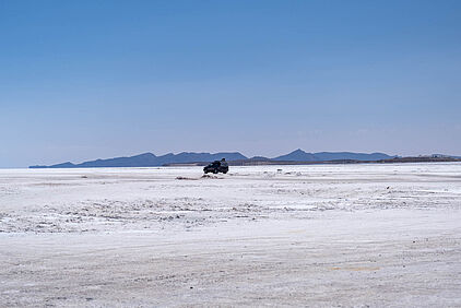viel Weiß und Berge
