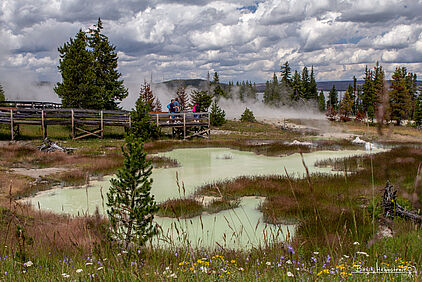 West-Thumb-Geyser-Basin