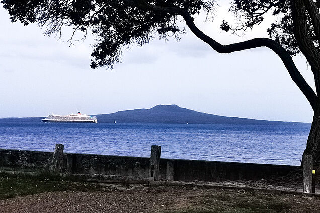 Takapuna Beach