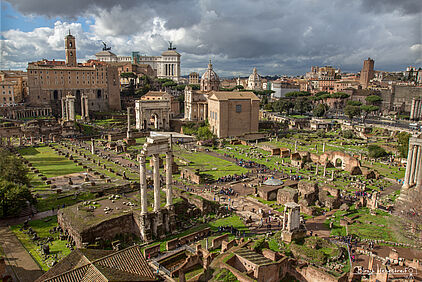Blick vom Palatin ins Forum Romanum