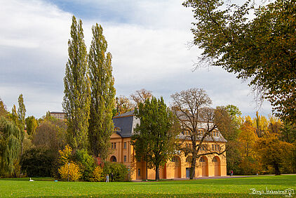 Reithaus im Park an der Ilm