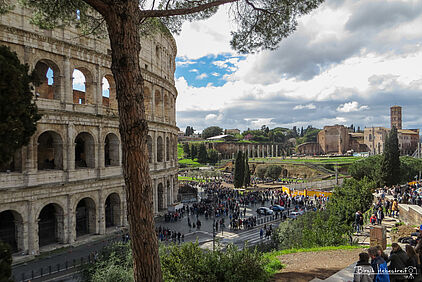 Kolosseum und Forum Romanum