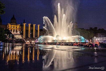 die Font Màgica de Montjuïc mit dem Palau Nacional